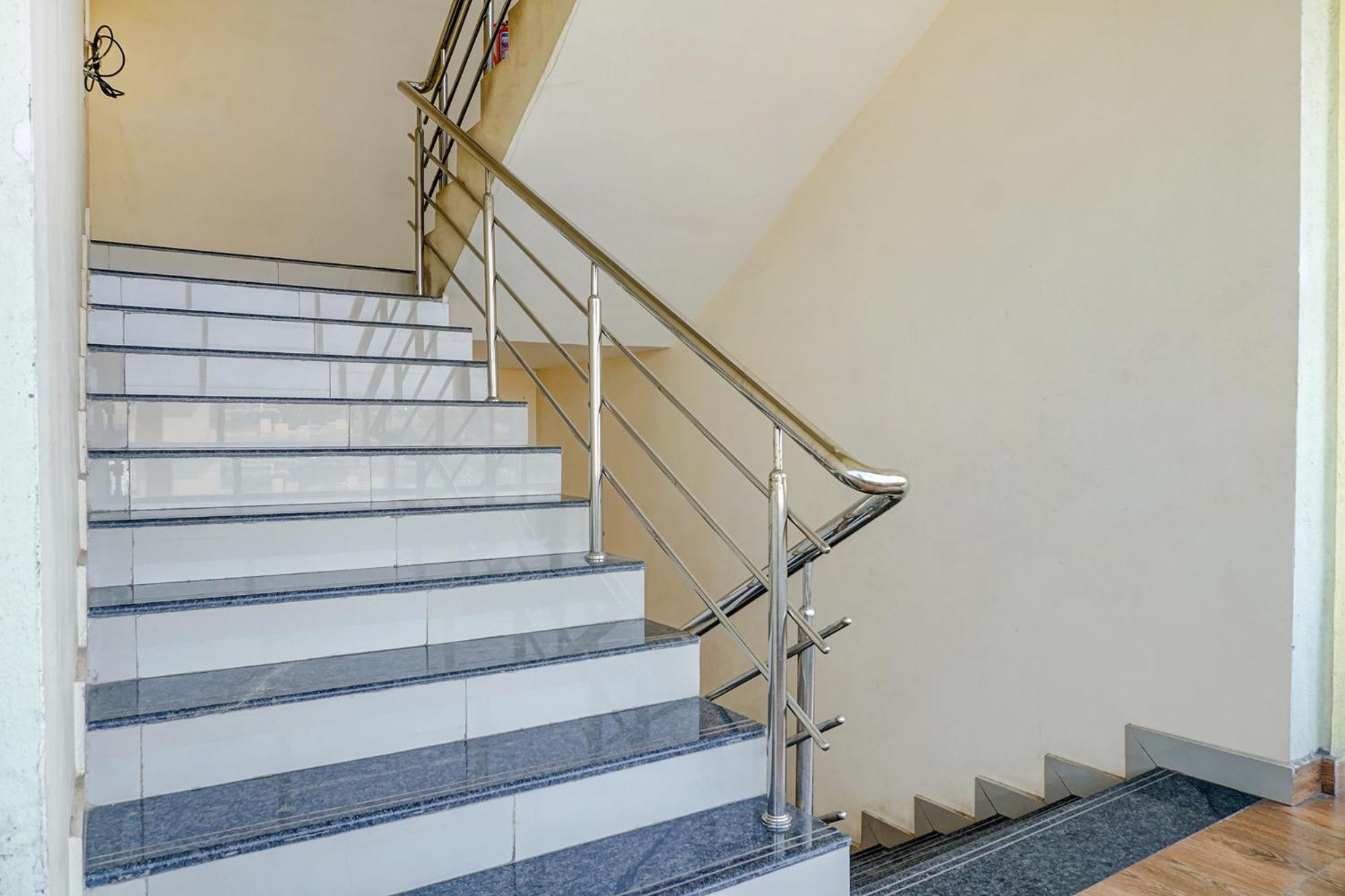 Fabexpress Vaishnav Inn Talegaon Dabhade المظهر الخارجي الصورة